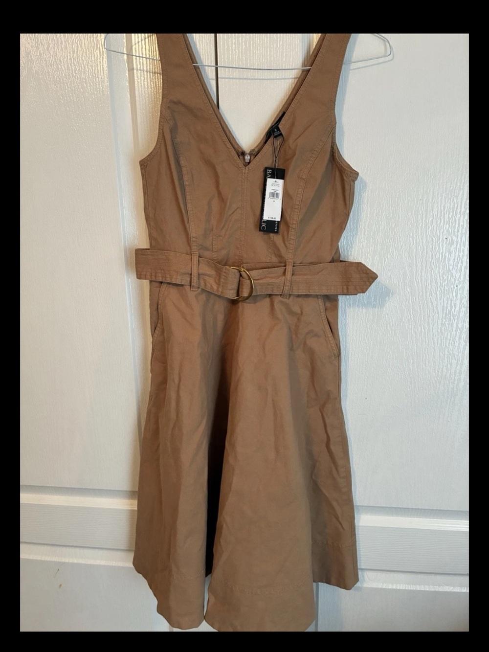 Banana Republic Sleeveless Tan Belted V-Neck Dress